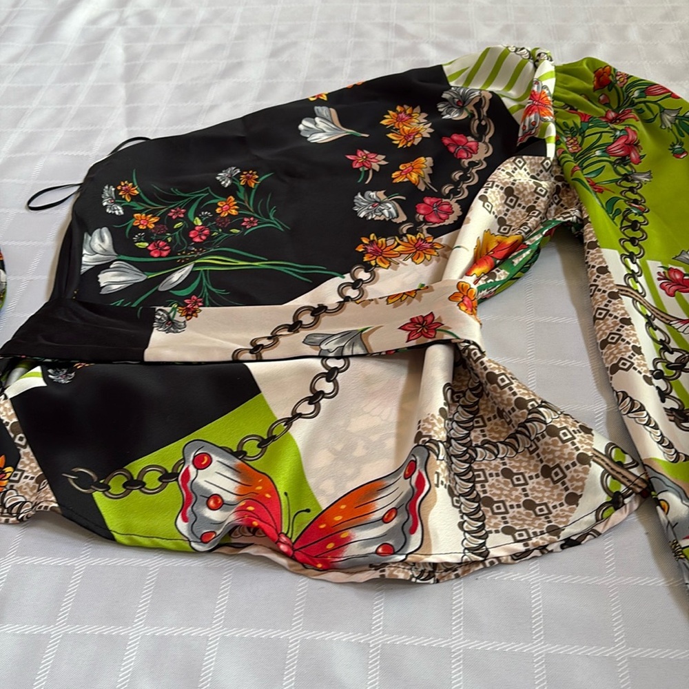 ONE SHOULDER beautiful printed Renee C blouse